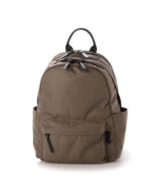 Y'SACCS ナイロン A4リュック　Sサイズ グレージュ