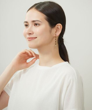 自由区 【SHIHOさん着用】プレシオサダイヤレーン イヤリング