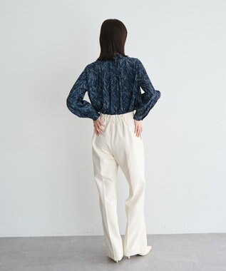 YECCA VECCA ラインフラワー柄ギャザーブラウス Navy