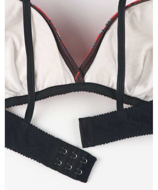 une nana cool MADE WITH LIBERTY FABRIC 【綿混】三角ノンワイヤーブラ　 RE