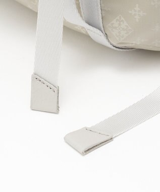 russet ナイロンジャガードメタルバックルショルダーバッグ M(CE-1671) Ecru