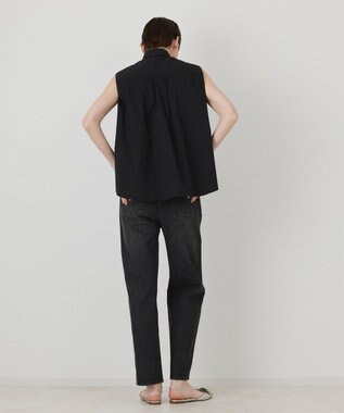 GRACE CONTINENTAL ビジューノースリーブシャツ ブラック
