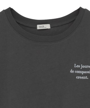 earth music&ecology 【綿100】アソートグラフィックロンＴＥＥ Charcoal Gray