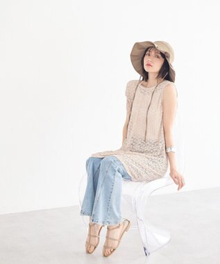 earth music&ecology Tストラップサンダル Beige
