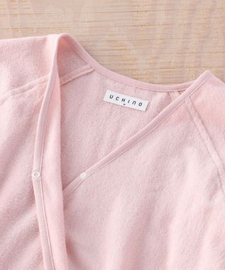 UCHINO エアリータッチ ラグランレディスローブ ピンク2