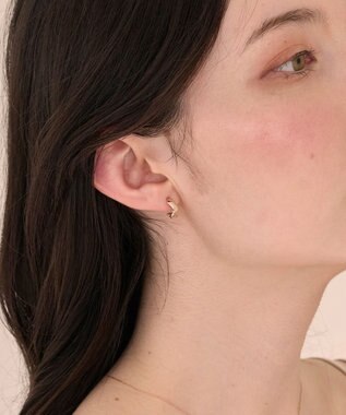 Phoebe 〈痛くないシリーズ/金属アレルギー対応〉リップルフープライトフィットイヤリング フープイヤリング/シンプル/変形 シャンパンゴールド