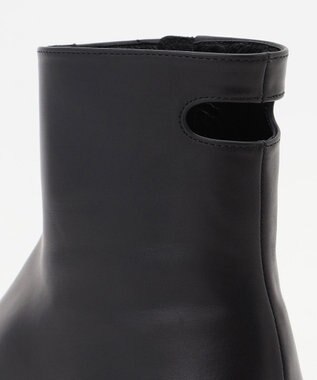 BEIGE， 【一部店舗限定】HENRI EN VARGO / CAROLINE カッティングショートブーツ Black