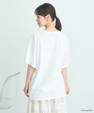 earth music&ecology Ｆｉｎｄｉｎｇ　Ｎｅｍｏ／シリコンプリントＴシャツ Off White
