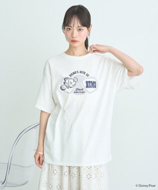 earth music&ecology Ｆｉｎｄｉｎｇ　Ｎｅｍｏ／シリコンプリントＴシャツ Off White