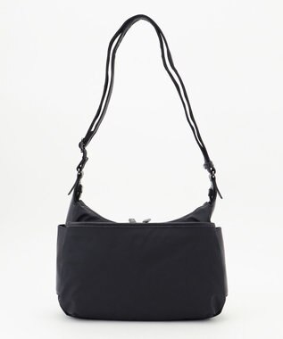 Y'SACCS 【ムック本掲載】【ナイロンタフタ×リサイクルレザー】デイリーショルダー　Sサイズ ブラック