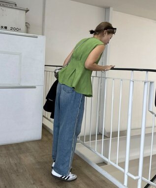 Green Parks AnriettMusee ノースリーブタックペプラムブラウス Green