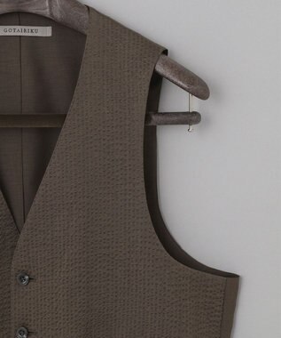 GOTAIRIKU 【EC＆一部店舗限定】【AIRY MOVE / セットアップ対応】テクノソラーロサッカー セットアップべスト ダークブラウン系