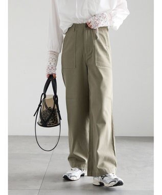 Te chichi ベイカーパンツ カーキ