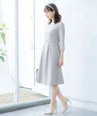 Tiaclasse 絶妙なMIXカラーのツイード素材で存在感溢れるタックワンピース グレー