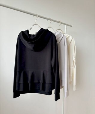 Feroux 【洗える】バックフリル ダンボールパーカー ブラック系