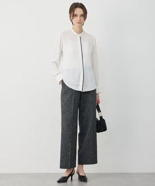 ICB L 【新色追加・WEB限定カラーあり】BackSatinAmunzen バンドカラーブラウス オフホワイト