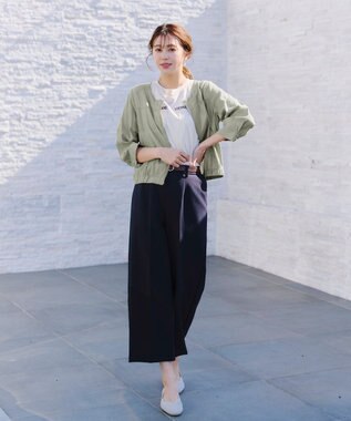 Tiaclasse シアーラウンドネックブルゾン ライトカーキ