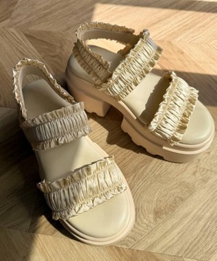 WEGO 厚底フリルギャザーサンダル オフホワイト