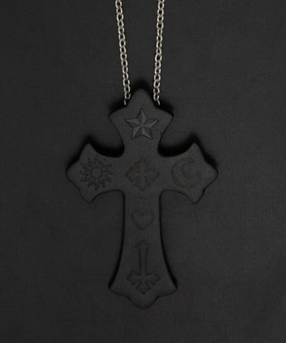 WEGO 【ユニセックス着用ITEM】MPUエンボスロゴクロスネックレス ブラック