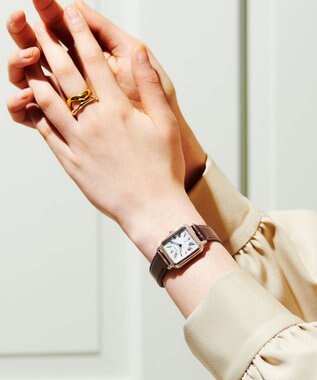 CITIZEN 【替えバンド付き電波時計】電池交換不要のスクエア2wayモデル ES9506-62A サクラ色