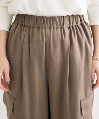 Green Parks サテンカーゴパンツ Mocha