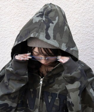 WEGO カレッジロゴBIGZIPパーカー 柄1