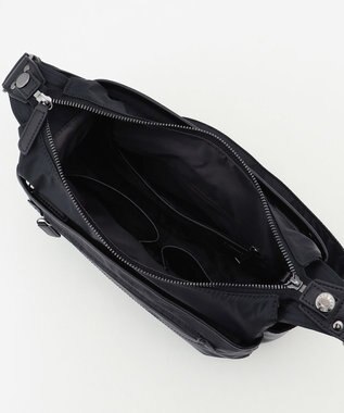 Y'SACCS 【ムック本掲載】【ナイロンタフタ×リサイクルレザー】デイリーショルダー　Sサイズ ブラック