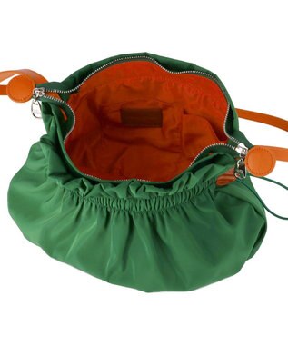 tsumori chisato CARRY ギャザー ショルダーバッグ グリーン