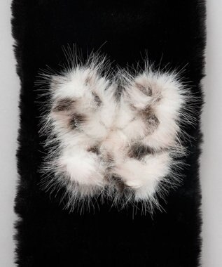 AURORA 【 ANNA SUI（アナ スイ）】バタフライエコファー差込マフラー(WASH) ブラック