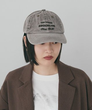 AMERICAN HOLIC 刺繍ロゴピグメントキャップ Brown