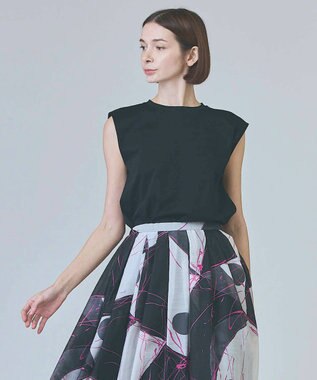 GRACE CONTINENTAL バックロゴ刺繍ノースリーブ ブラック