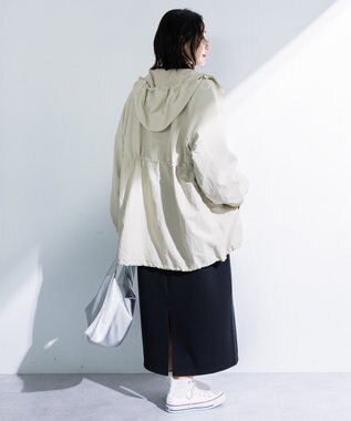 Green Parks 撥水加工ミディ丈マウンテンパーカー Ecru