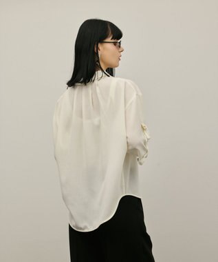 GRACE CONTINENTAL ロールアップスリーブトップス キナリ