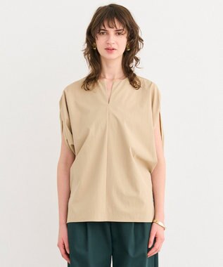 BEIGE， 【接触冷感/UVカット/洗える・BAILA 8.9月合併号掲載】YANN / Vスリットプルオーバーブラウス Beige