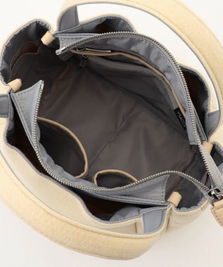 Y'SACCS フェルトトート　Sサイズ アイボリー