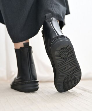 Pointer 本革軽量サイドゴアステッチショートブーツ ブラック