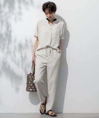 23区 【Oggi7月号掲載/吸水速乾/接触冷感/UVカット】ストレッチジョーゼット テーパード パンツ ベージュ系