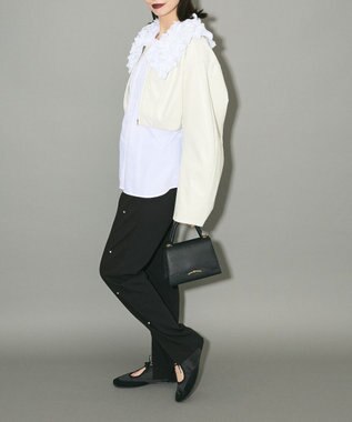 Green Parks フリルビッグカラーブラウス Off White