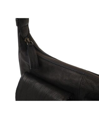 genten ゴートシュリンク ショルダーバッグ小 クロ