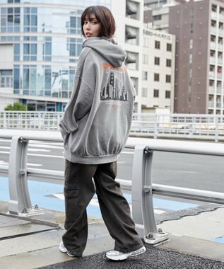 WEGO 【ユニセックス着用ITEM】ピグメントグラフィックプルパーカー 柄4