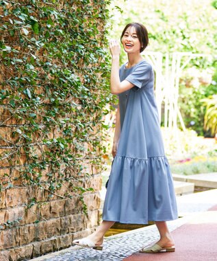 Tiaclasse 【洗える】ギャザーヘムフレアワンピース ブルー