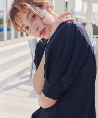 Tiaclasse 【小倉優子さん着用】【洗える】 パフスリーブチュニックブラウス ネイビー