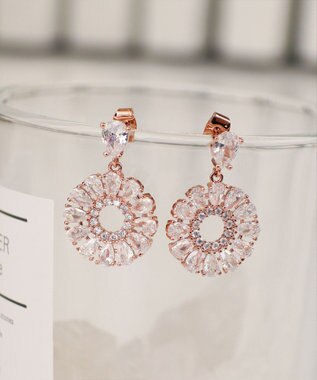 Tiaclasse 【金属アレルギー対応】クリスタルフラワーピアス