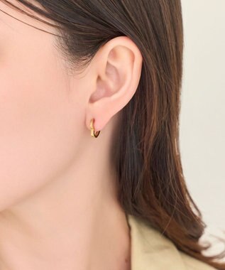 Phoebe 【金属アレルギー対応】ハートフープワンタッチピアス　ゴールド/サージカルステンレス ゴールド