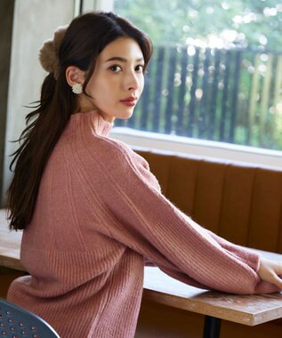 Tiaclasse ビジューパールフラワーピアス ゴールド