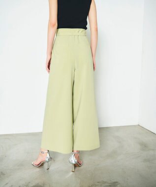 GRACE CONTINENTAL ツータックベルトワイドパンツ ライトグリーン