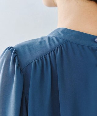 Tiaclasse 【洗える】シフォンシャーリングブラウス ブルー
