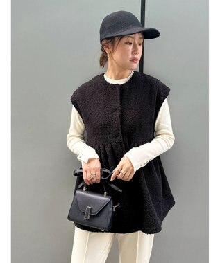 Green Parks フレア裏付きボアベスト Black