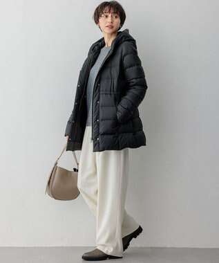 23区 S ナチュラルストレッチサキソニー バレル パンツ アイボリー系