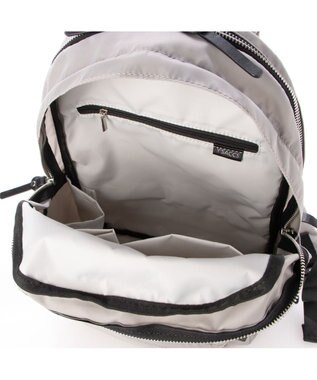 Y'SACCS ナイロン A4リュック　Sサイズ ライトグレー